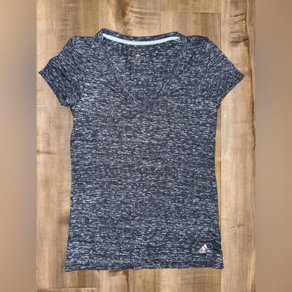 Adidas Climate Women’s V-neck T-Shirt Size XS - Picture 1 of 7